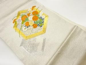 金銀駒刺繍亀甲に秋草・雲模様名古屋帯